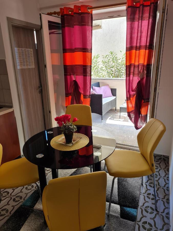 Apartments Dorotea โนวาลยา ภายนอก รูปภาพ