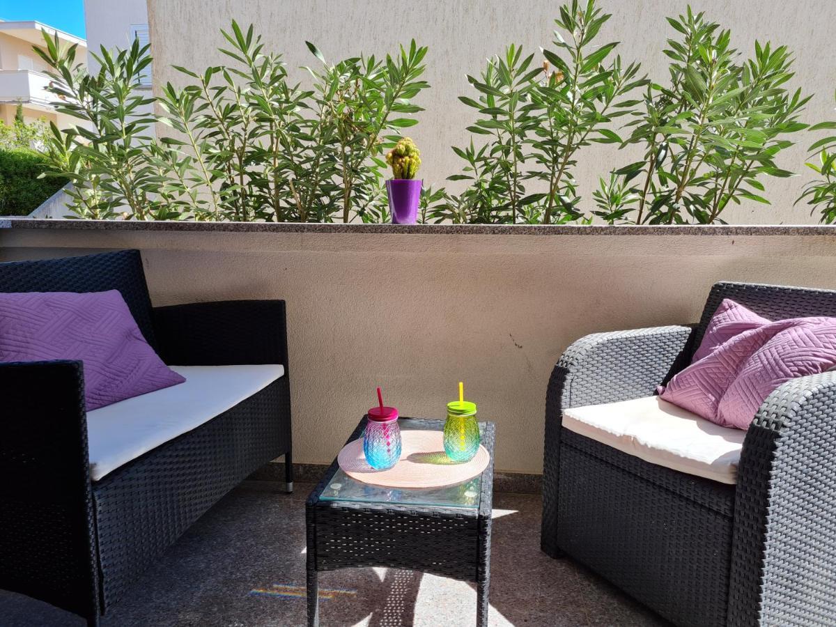 Apartments Dorotea โนวาลยา ภายนอก รูปภาพ