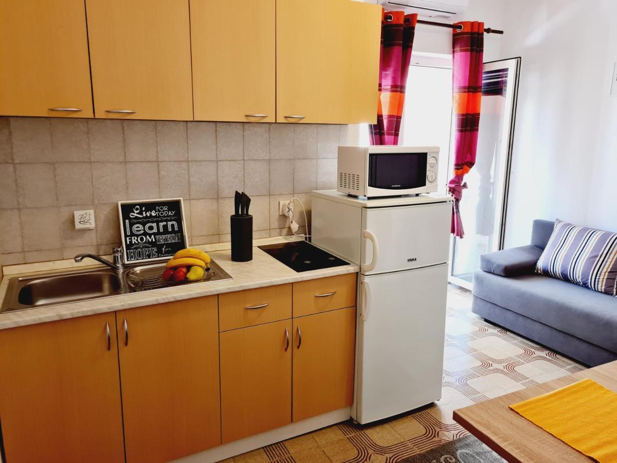 Apartments Dorotea โนวาลยา ภายนอก รูปภาพ