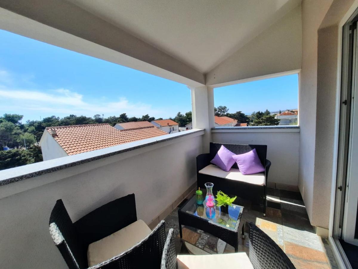 Apartments Dorotea โนวาลยา ภายนอก รูปภาพ